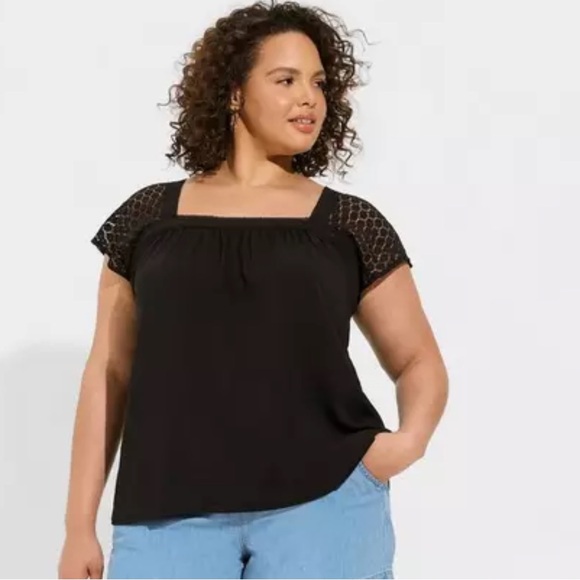 Rayon Slub Lace Short Sleeve Top - Picture 3 of 7